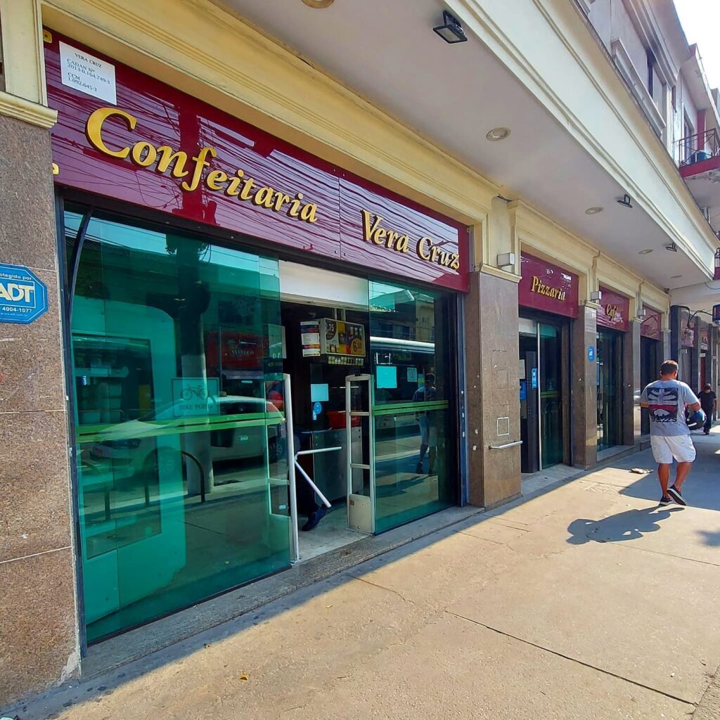 Confeitaria Vera Cruz: 100 anos de história, sabores clássicos e encontros que marcam gerações no Tatuapé